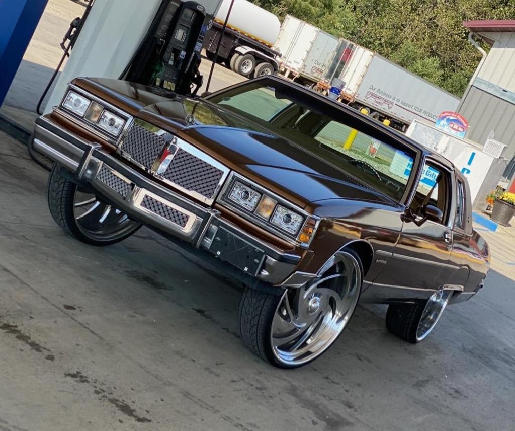 Tiarra Luxury Grilles ~ 1980 - 1981 Pontiac Bonneville | WBR
